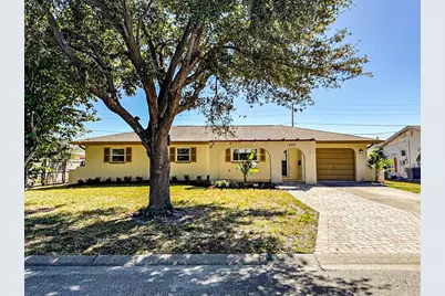 600 91st Avenue N, Saint Petersburg, FL 33702 - Photo 1