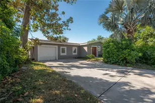 4606 W Oakellar Ave, Tampa, FL 33611 - Photo 1