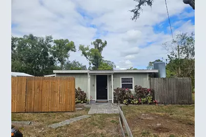 5314 Oakwood Court #27, Tampa, FL 33610 - Photo 1