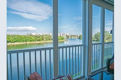 6401 99th Way N #15C, Saint Petersburg, FL 33708 - Photo 1