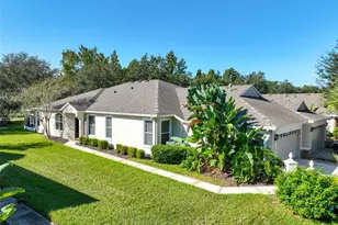 15731 Phoebepark Avenue, Lithia, FL 33547 - Photo 1