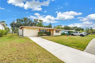 11050 102nd Ave, Seminole, FL 33778 - Photo 1