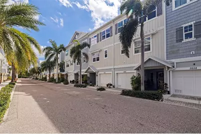 3222 Moorings Drive S, Saint Petersburg, FL 33712 - Photo 1