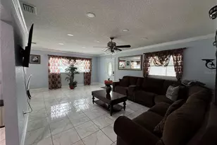 2702 Campus Hill Dr, Tampa, FL 33612 - Photo 1