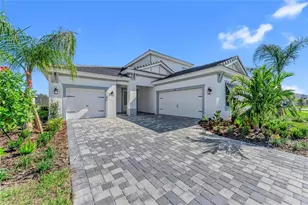 17530 Glistening Dr, Venice, FL 34293 - Photo 1