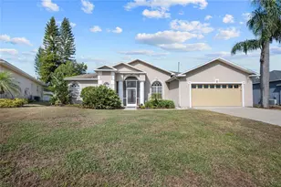 2276 Colony Club Dr, Lakeland, FL 33813 - Photo 1