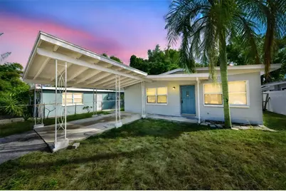 6912 40th Avenue N, Saint Petersburg, FL 33709 - Photo 1