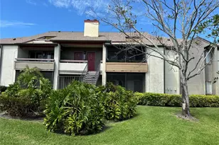 10263 Gandy Blvd N, Saint Petersburg, FL 33702 - Photo 1