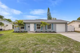 2832 47th Ave S, Saint Petersburg, FL 33712 - Photo 1