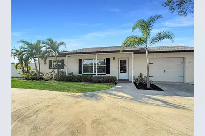 8802 109th Lane, Seminole, FL 33772 - Photo 1