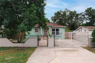 1607 E Poinsettia Ave, Tampa, FL 33612 - Photo 1