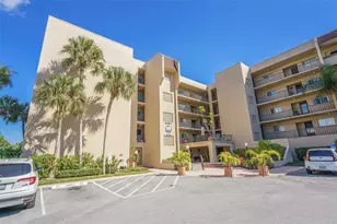 90 S Highland Ave, Tarpon Springs, FL 34689 - Photo 1