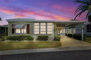 68 Thatch Palm St E, Largo, FL 33770 - Photo 1