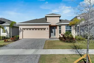 923 Signet Dr, Apollo Beach, FL 33572 - Photo 1