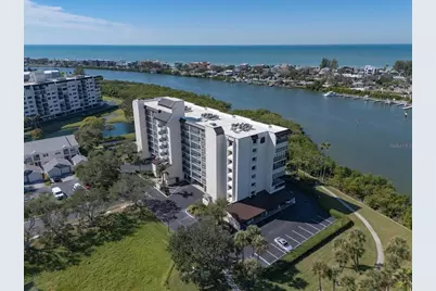 11730 Shipwatch Drive #402, Largo, FL 33774 - Photo 1