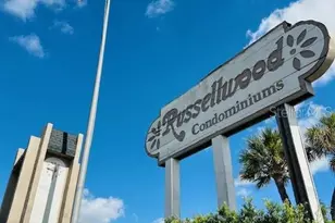 801 Russell Ln, Brandon, FL 33510 - Photo 1