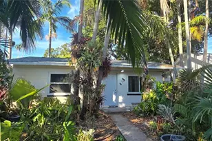 3665 42nd Ave N, Saint Petersburg, FL 33714 - Photo 1