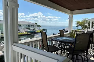 5184 Beach Dr SE, Saint Petersburg, FL 33705 - Photo 1