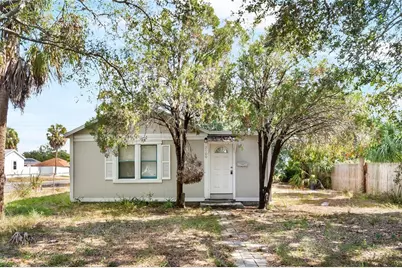 2000 43rd Street S, Saint Petersburg, FL 33711 - Photo 1
