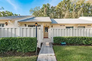 1300 Shady Pine Way, Tarpon Springs, FL 34688 - Photo 1