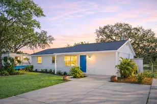 9049 Orchid Dr, Seminole, FL 33777 - Photo 1