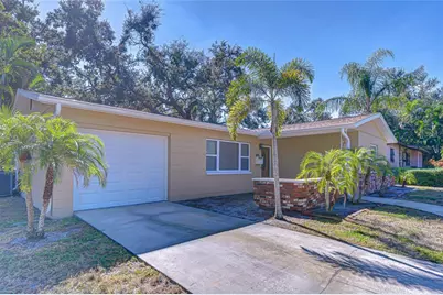 1800 52nd Avenue N, Saint Petersburg, FL 33714 - Photo 1