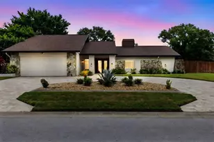 1177 Eniswood Pkwy, Palm Harbor, FL 34683 - Photo 1