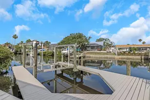 6508 Senegal Palm Way, Apollo Beach, FL 33572 - Photo 1