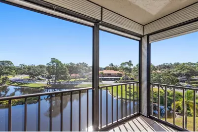 8199 Terrace Garden Drive N #402, Saint Petersburg, FL 33709 - Photo 1