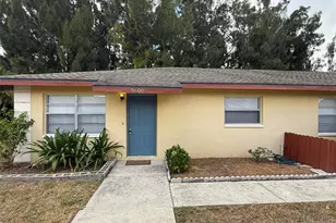 5600 59th Way N, Saint Petersburg, FL 33709 - Photo 1