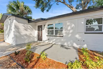 5739 Dartmouth Avenue N, Saint Petersburg, FL 33710 - Photo 1