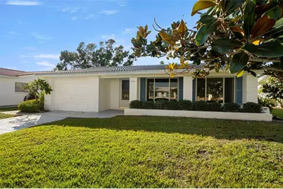 9306 42nd Street N, Pinellas Park, FL 33782 - Photo 1
