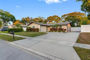 8139 129th Ln N, Seminole, FL 33776 - Photo 1