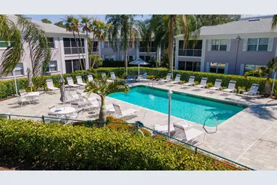 5634 Sheffield Greene Circle #18, Sarasota, FL 34235 - Photo 1