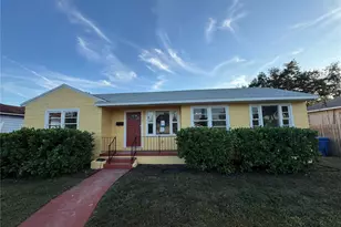 156 39th Ave NE, Saint Petersburg, FL 33703 - Photo 1