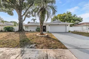 3366 Fox Hill Dr, Clearwater, FL 33761 - Photo 1