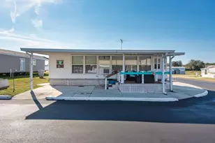 38130 McDonald St, Dade City, FL 33525 - Photo 1