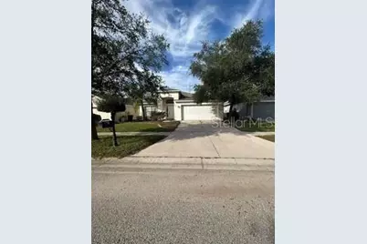 8216 Carriage Pointe Drive, Gibsonton, FL 33534 - Photo 1