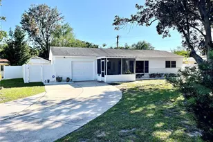 7598 14th St N, Saint Petersburg, FL 33702 - Photo 1