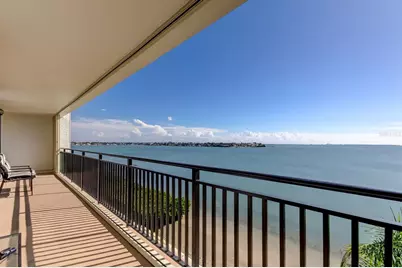 5700 Escondida Boulevard S #403, Saint Petersburg, FL 33715 - Photo 1