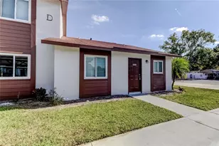 39132 Co Rd 54, Zephyrhills, FL 33542 - Photo 1