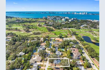 326 Wildwood Way, Belleair, FL 33756 - Photo 1