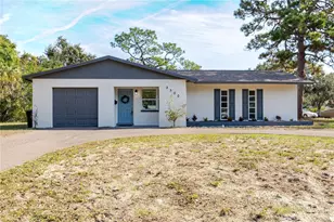 2500 Miranda Way S, Saint Petersburg, FL 33712 - Photo 1