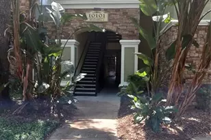 10101 Courtney Palms Blvd, Tampa, FL 33619 - Photo 1