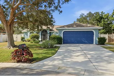 6211 65th Place E, Palmetto, FL 34221 - Photo 1