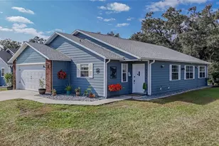 37340 Derbyshire Dr, Zephyrhills, FL 33542 - Photo 1