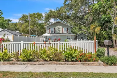 3018 Jackson Street N, Saint Petersburg, FL 33704 - Photo 1