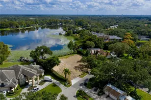 806 Taray De Avila, Tampa, FL 33613 - Photo 1