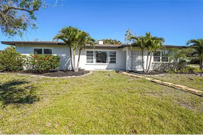 1309 Nokomis Avenue S, Venice, FL 34285 - Photo 1