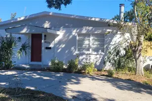 4027 Huntington St NE, Saint Petersburg, FL 33703 - Photo 1
